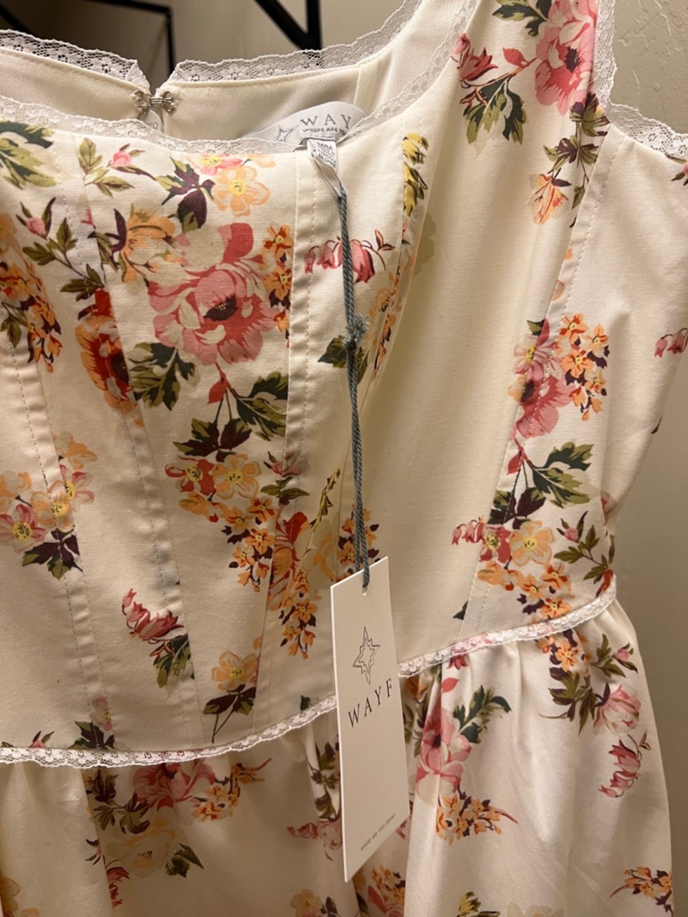 WAYF - Corset Style White Roses Floral Sleeveless Midi Dress - Cotton - Picture 4 of 11